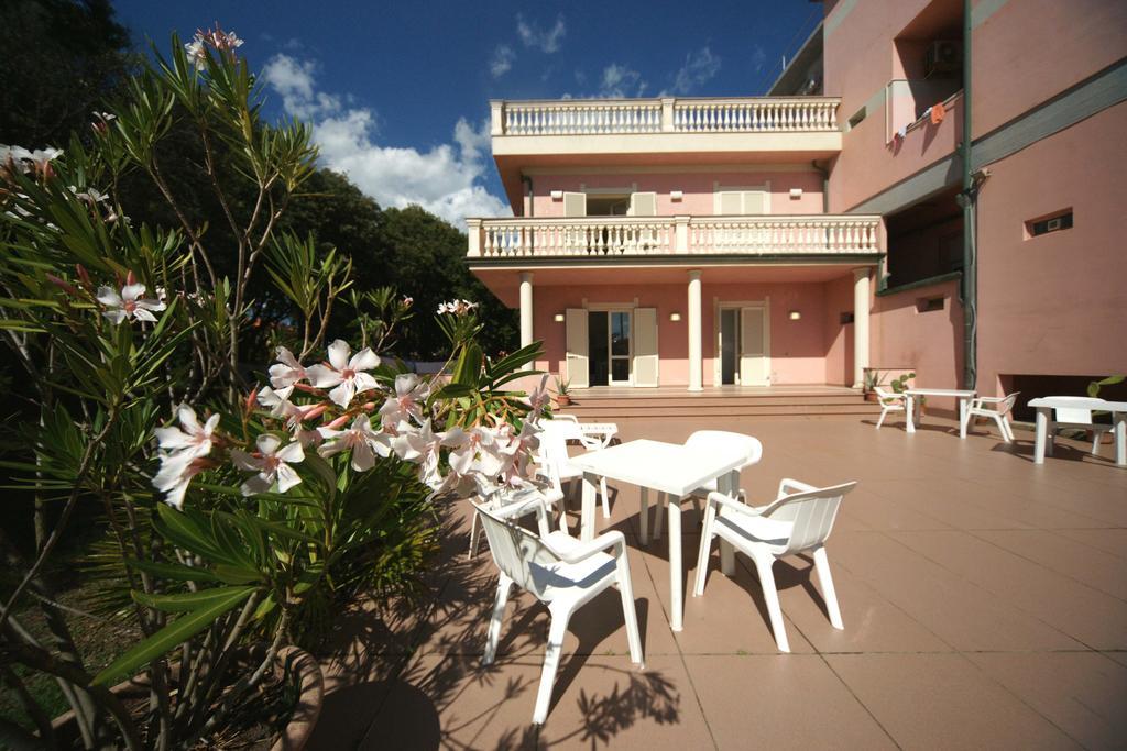 Hotel Happy Marina di Pietrasanta Εξωτερικό φωτογραφία