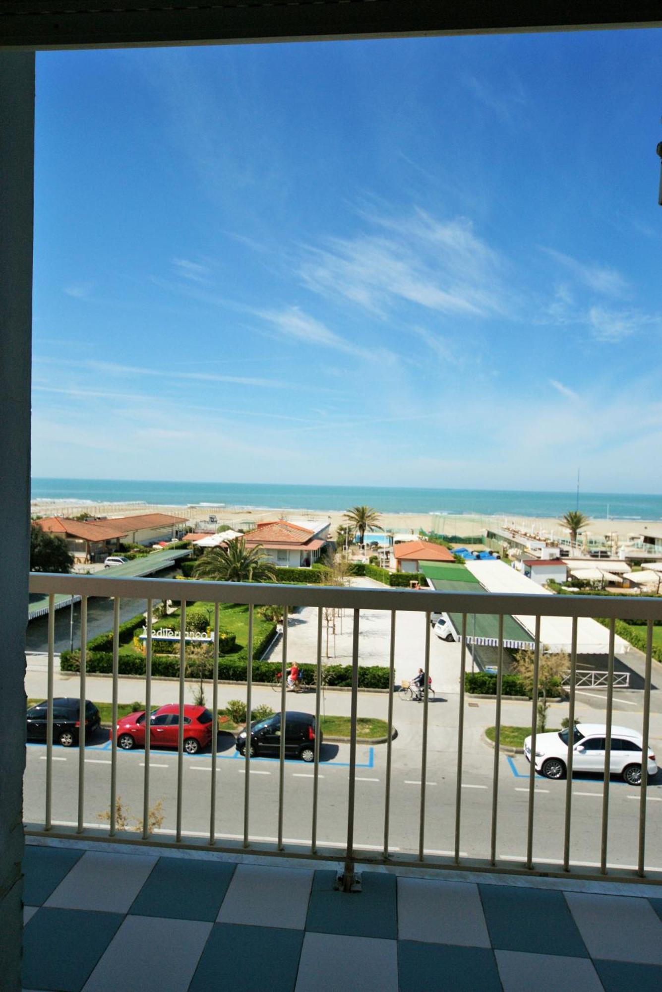 Hotel Happy Marina di Pietrasanta Δωμάτιο φωτογραφία
