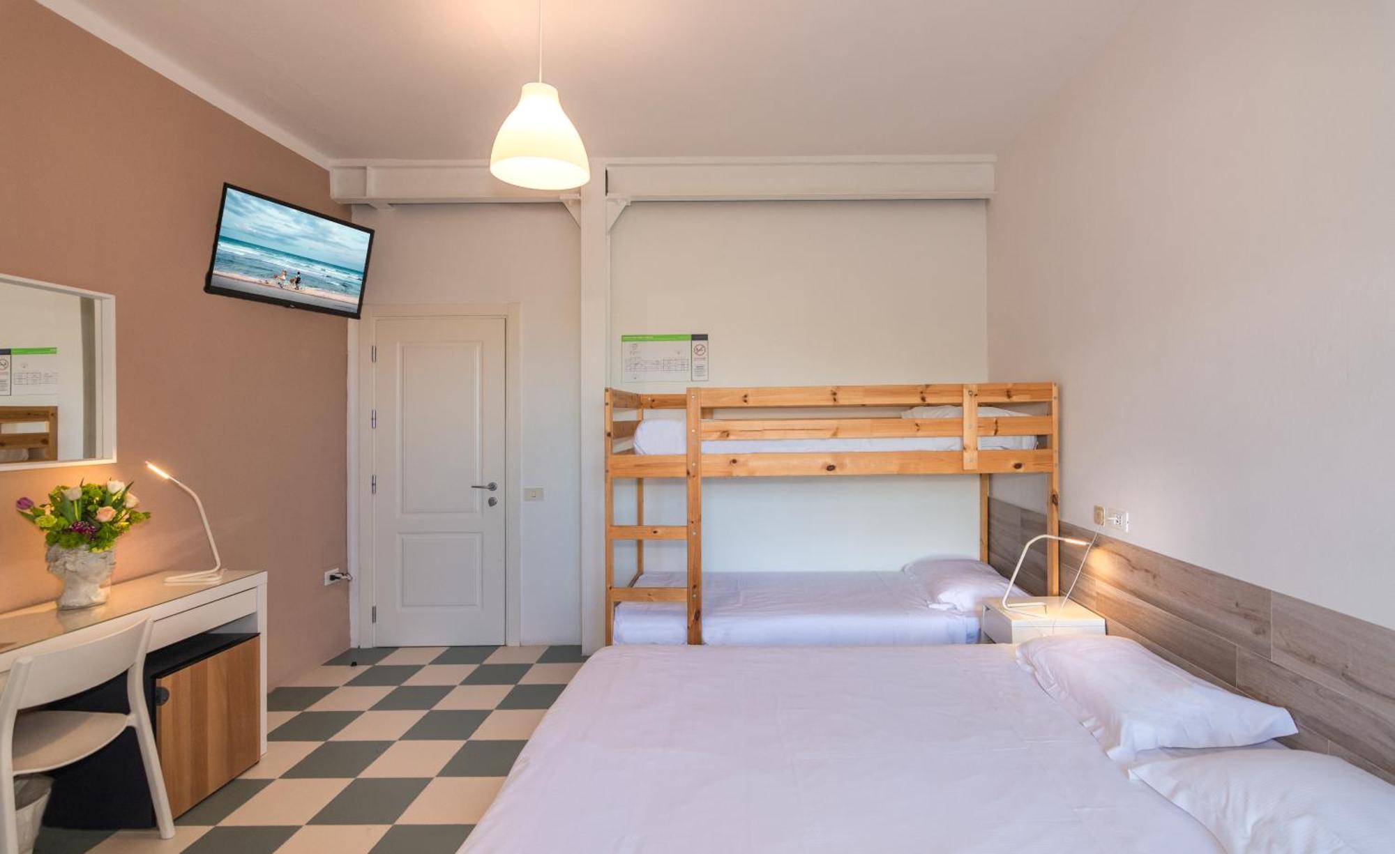 Hotel Happy Marina di Pietrasanta Εξωτερικό φωτογραφία
