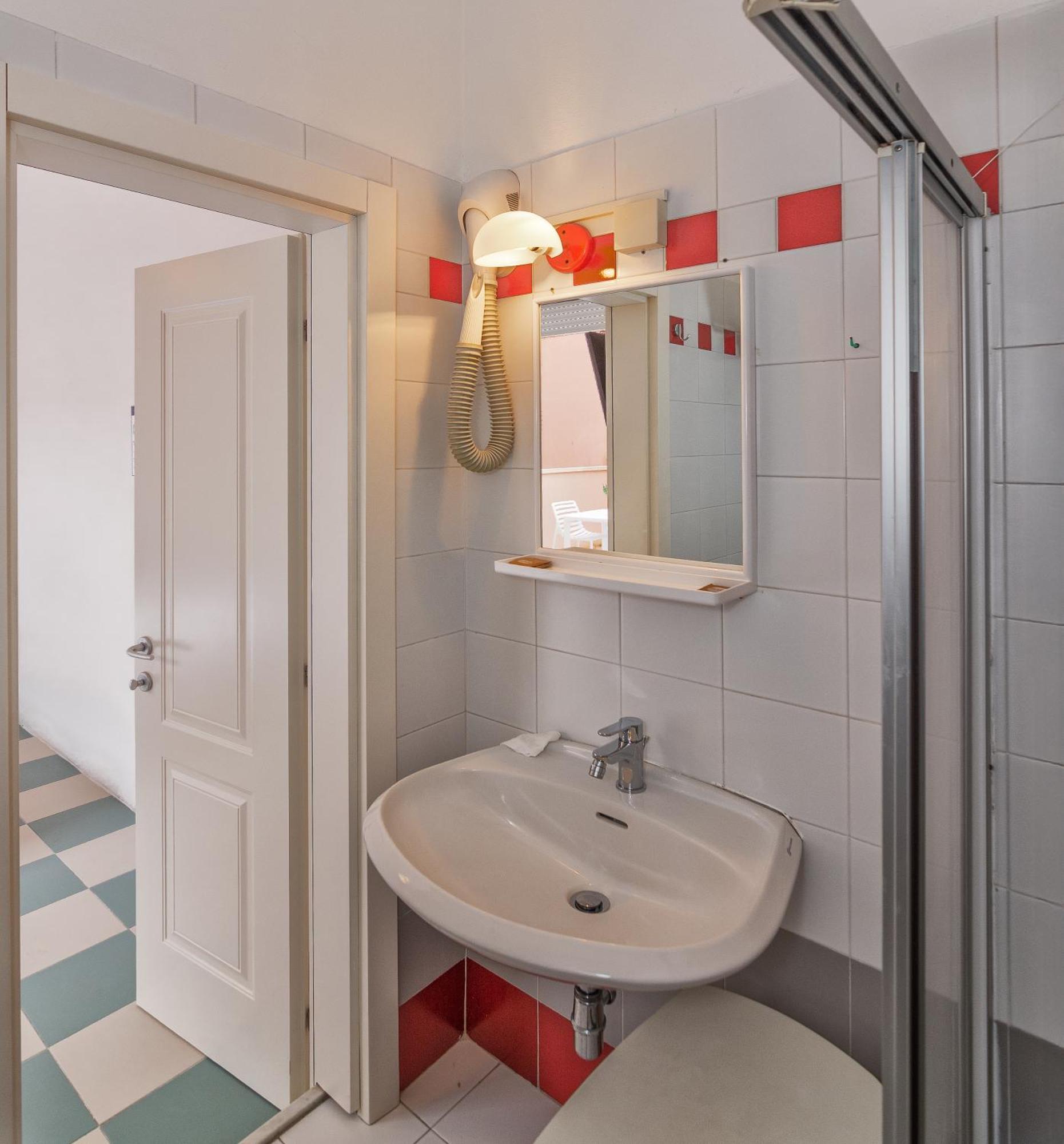 Hotel Happy Marina di Pietrasanta Εξωτερικό φωτογραφία